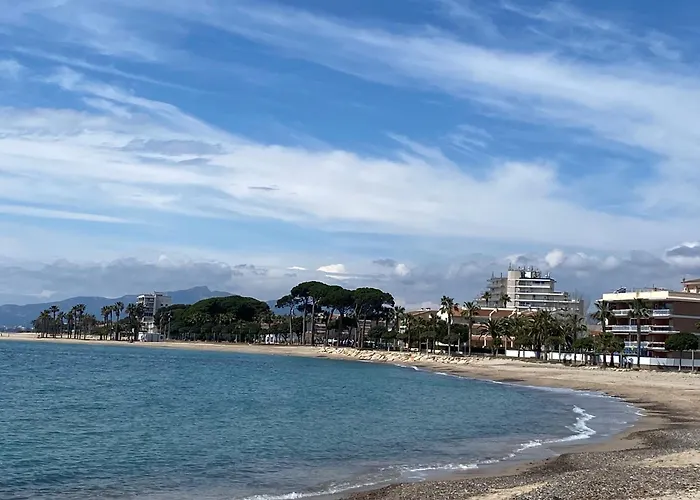 Alquiler En La Playa De 10 Personas Con Ac, Parking Y Wifi Villa