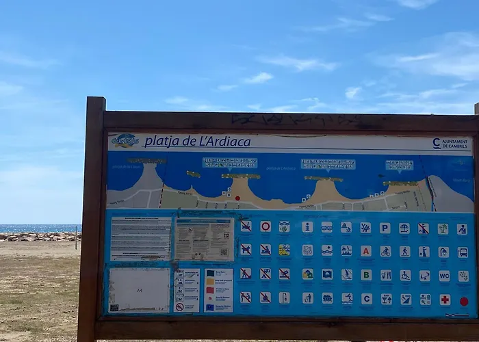 Alquiler En La Playa De 10 Personas Con Ac, Parking Y Wifi Cambrils