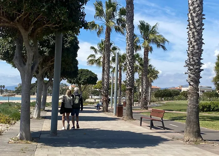 Villa Alquiler En La Playa De 10 Personas Con Ac, Parking Y Wifi