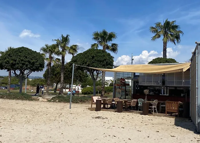 Alquiler En La Playa De 10 Personas Con Ac, Parking Y Wifi Cambrils